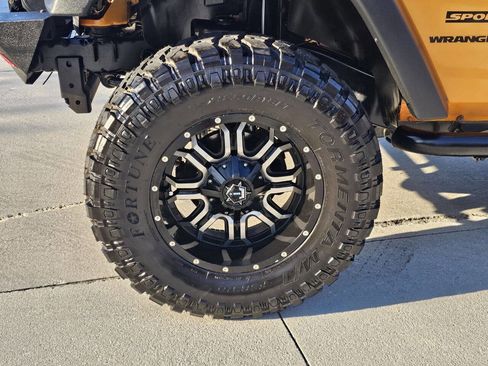 Used 2013 Jeep Wrangler Sport image 8