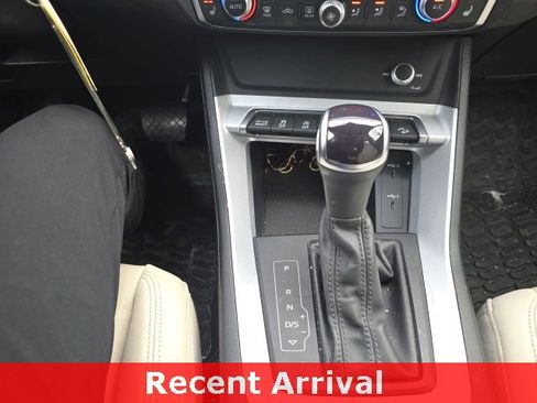Used 2022 Audi Q3 2.0T Premium Plus w/ Premium Plus Package image 4
