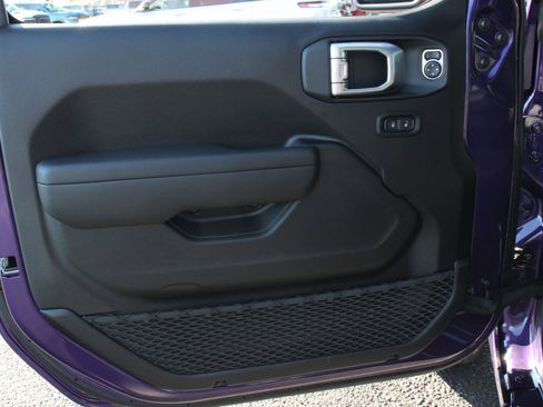 New 2026 Jeep Gladiator Sport image 6