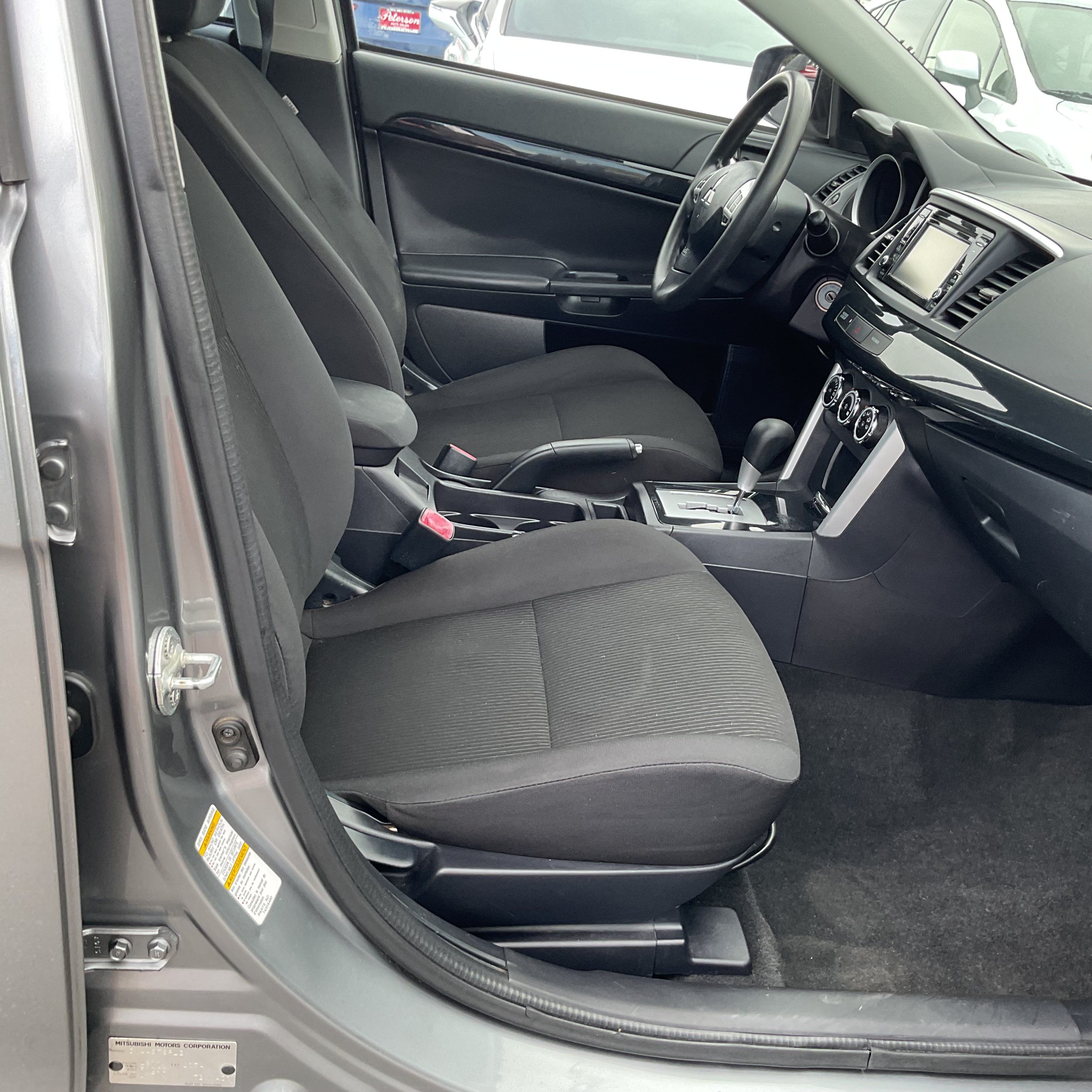 Used 2017 Mitsubishi Lancer ES FWD image 12