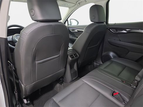 Used 2024 Buick Envision Preferred image 12