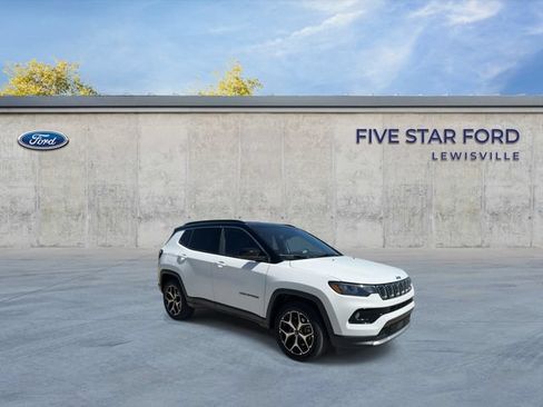 Used 2025 Jeep Compass Limited AWD/4WD image 2