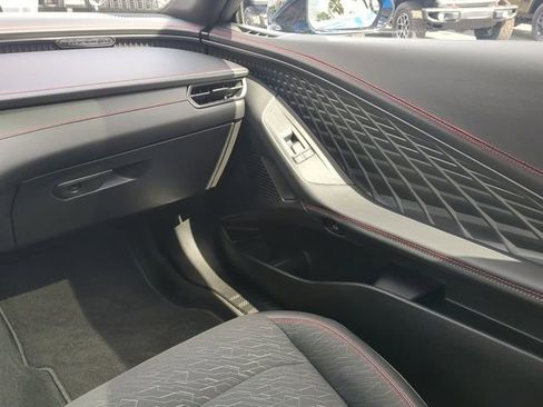 Used 2025 Dodge Charger R/T w/ Sun & Sound Package image 18