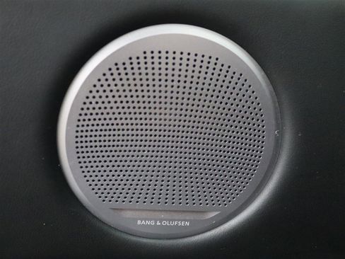 Used 2019 BMW X6 M w/ Executive Package image 38