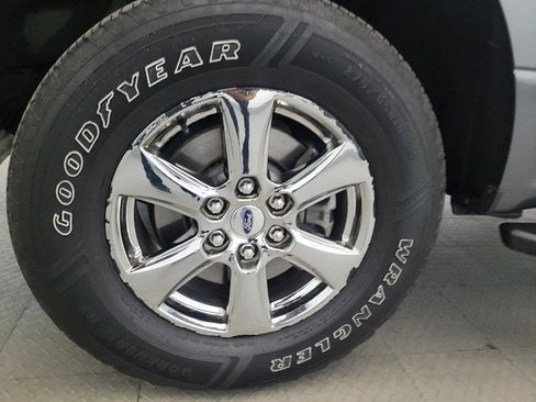 Used 2020 Ford F150 XLT w/ Equipment Group 302A Luxury AWD/4WD image 31