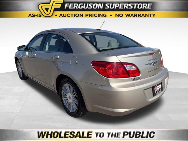 Used 2009 Chrysler Sebring Touring FWD image 5
