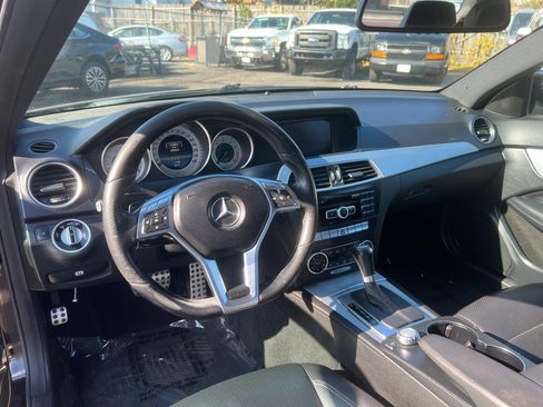 Used 2013 Mercedes-Benz C 350 4MATIC Coupe image 10