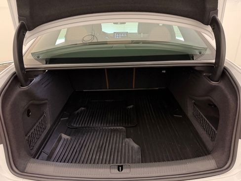 Used 2023 Audi A4 2.0T Premium w/ Convenience Package image 30