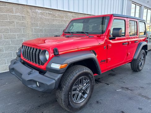 Used 2024 Jeep Wrangler Sport S image 2