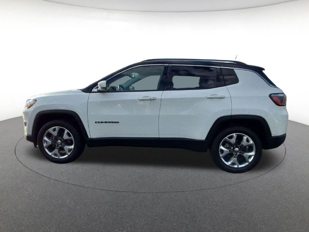 Used 2018 Jeep Compass Limited w/ Navigation Group AWD/4WD image 8