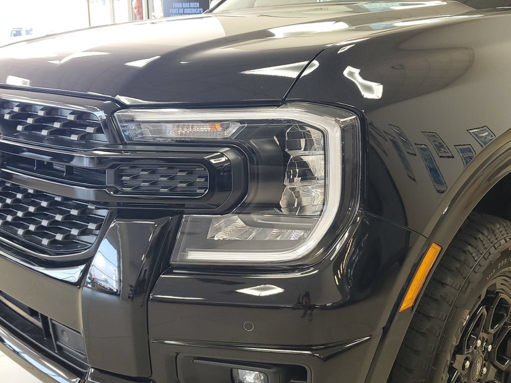 New 2026 Ford Ranger XLT w/ Technology Package AWD/4WD image 7