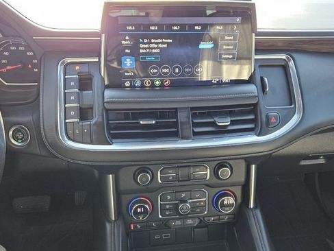 Used 2021 Chevrolet Tahoe LT w/ Luxury Package image 8