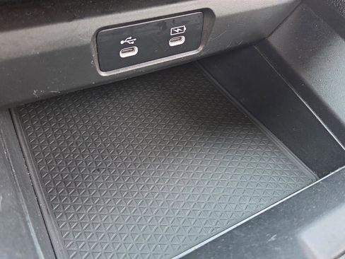 Used 2023 Honda Accord EX image 38