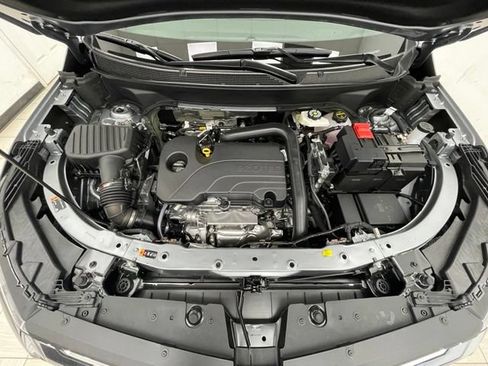 New 2026 Chevrolet Equinox LT w/ Safety and Technology Package AWD/4WD image 14