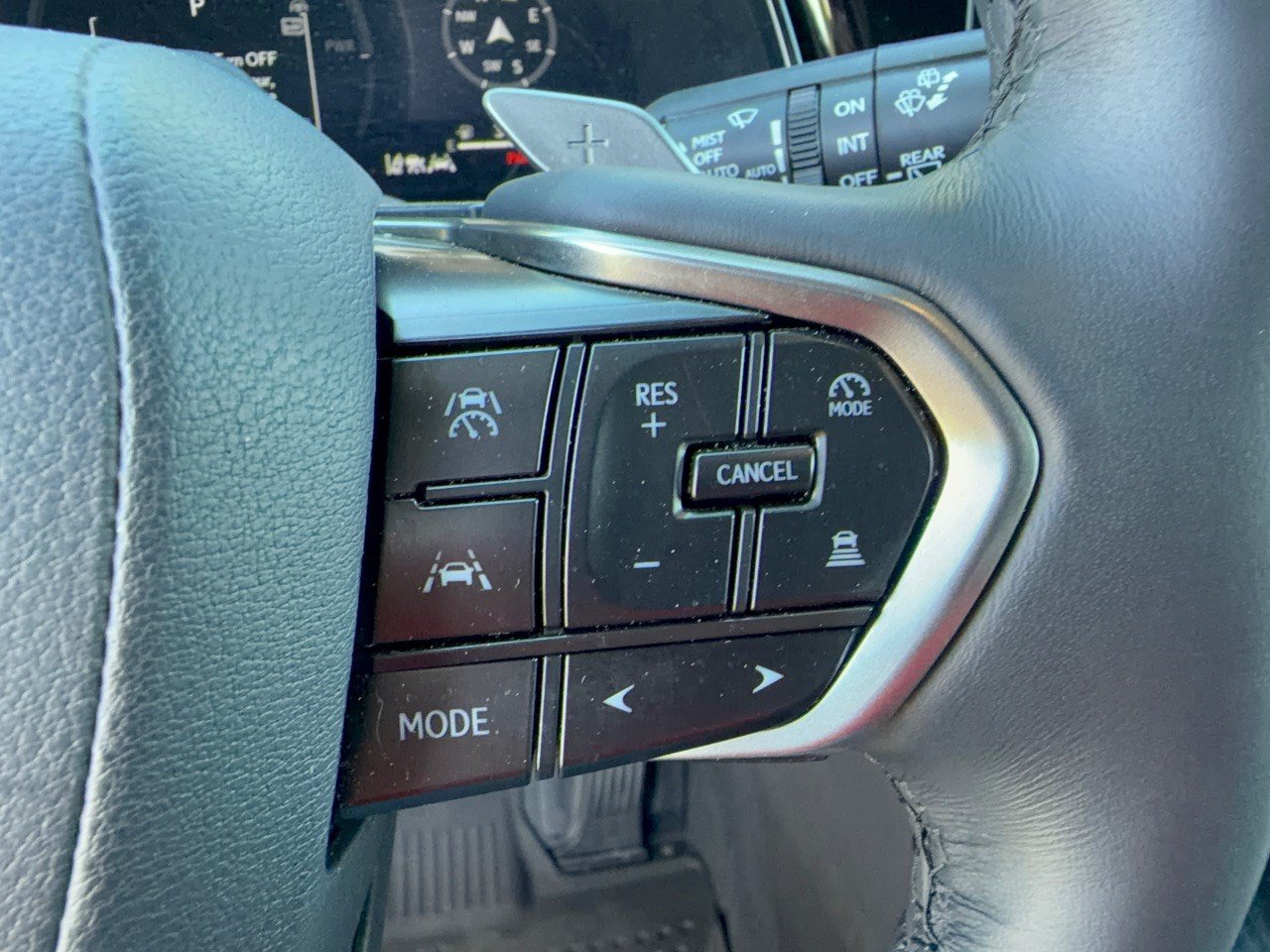 Used 2026 Lexus RX 350h w/ Convenience Package AWD/4WD image 20