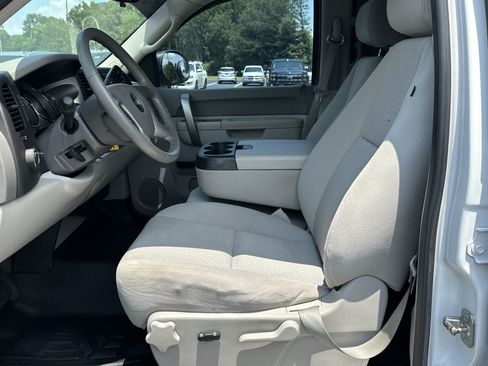 Used 2013 Chevrolet Silverado 1500 LT w/ All-Star Edition RWD image 9