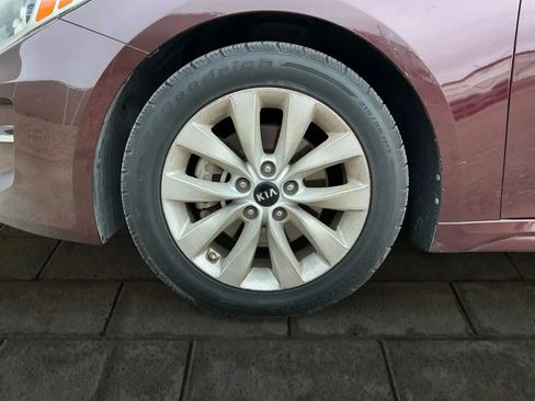 Used 2018 Kia Optima EX w/ Premium Package image 24