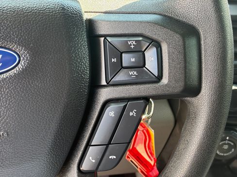 Used 2018 Ford F150 XL w/ Equipment Group 101A Mid AWD/4WD image 19