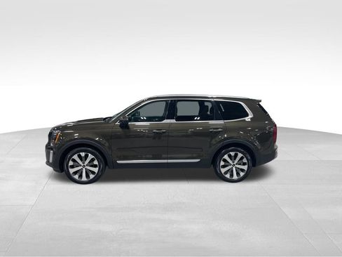 Certified 2022 Kia Telluride S image 5