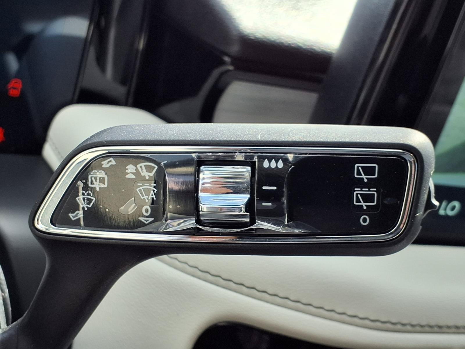 Used 2026 Lincoln Aviator Reserve w/ Luxury Package RWD image 16
