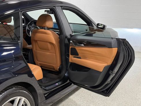 Used 2018 BMW 640i Gran Turismo xDrive 640i Gran Turismo xDrive Sedan image 58