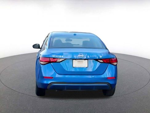Used 2025 Nissan Sentra SV image 12