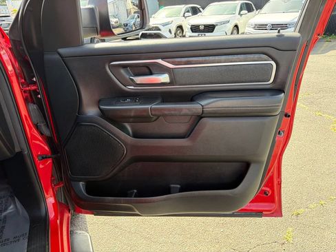 Used 2021 RAM 1500 Big Horn AWD/4WD image 18