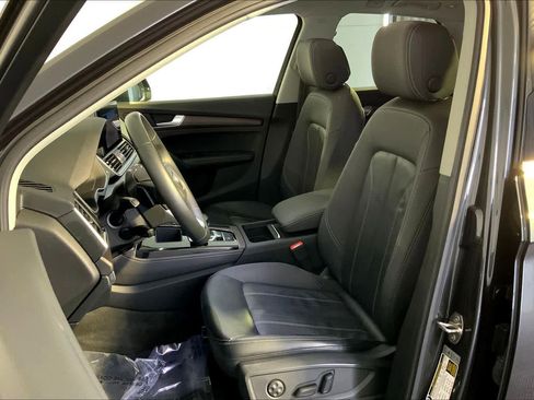 Used 2021 Audi Q5 Premium Plus w/ Premium Plus Package image 8