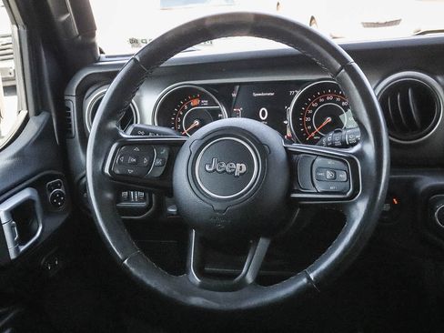 Used 2021 Jeep Wrangler Sport AWD/4WD image 21