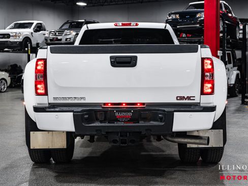 Used 2013 GMC Sierra 3500 Denali image 4