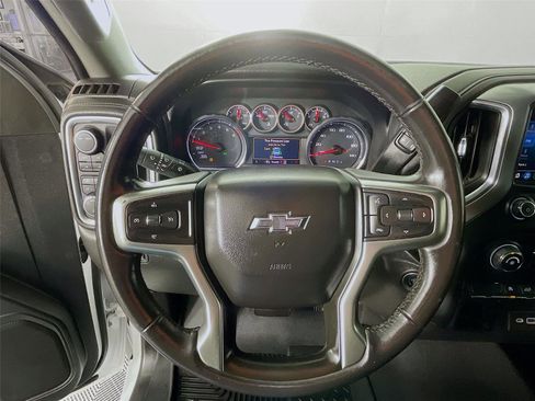 Used 2020 Chevrolet Silverado 1500 LT Trail Boss image 15