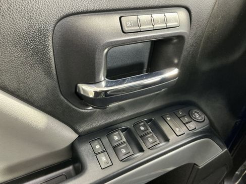 Used 2016 Chevrolet Silverado 1500 LTZ Z71 image 23