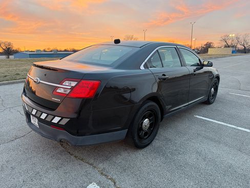 Used 2013 Ford Taurus Police Interceptor image 5