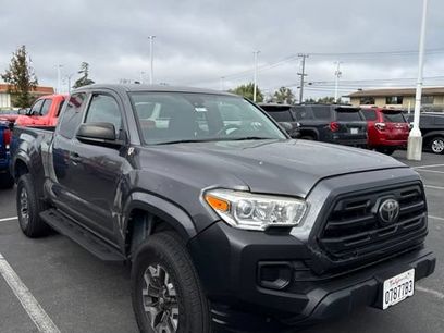 Used 2019 Toyota Tacoma SR