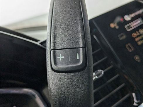 New 2025 GMC Sierra 1500 SLE w/ Preferred Package image 13