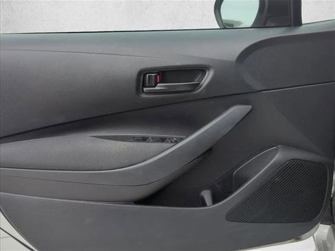 Certified 2023 Toyota Corolla LE image 10