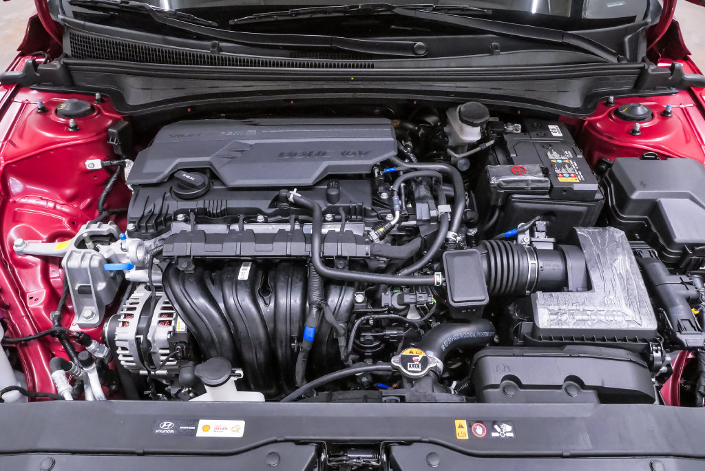 Certified 2026 Hyundai Elantra Sport FWD image 25