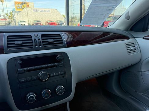 Used 2007 Buick Lucerne CX FWD image 38