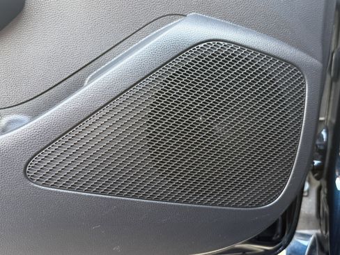 Used 2022 Toyota Corolla SE image 14