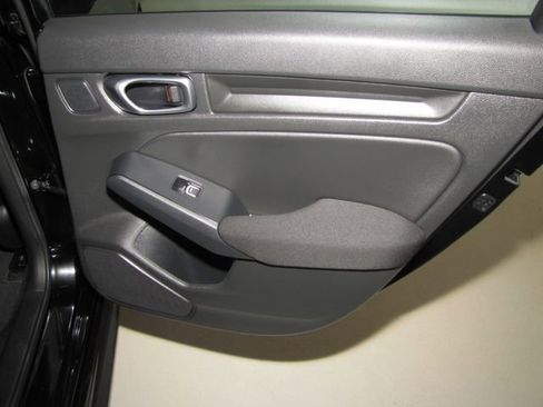 Certified 2023 Honda Civic Sport image 18