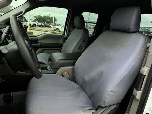 Used 2017 Ford F150 XL w/ Equipment Group 101A Mid RWD image 24