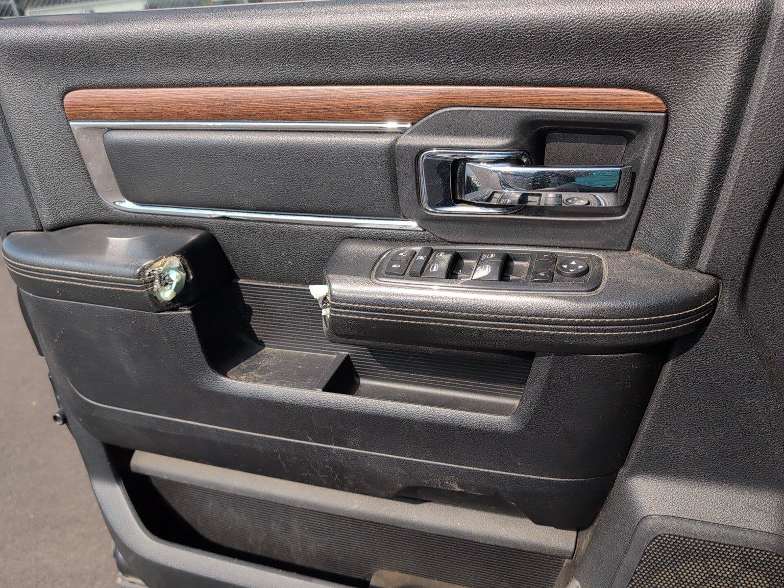 Used 2014 RAM 2500 Laramie AWD/4WD image 15