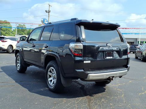 Used 2015 Toyota 4Runner Trail Premium AWD/4WD image 13
