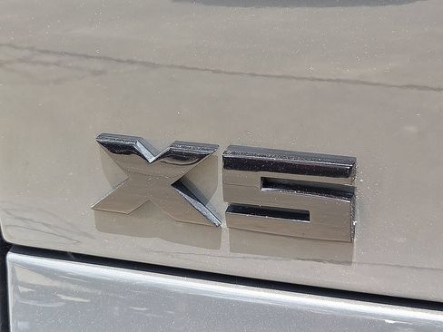 Used 2025 BMW X5 M60i AWD/4WD image 9