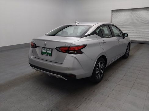 Used 2021 Nissan Versa SV FWD image 9