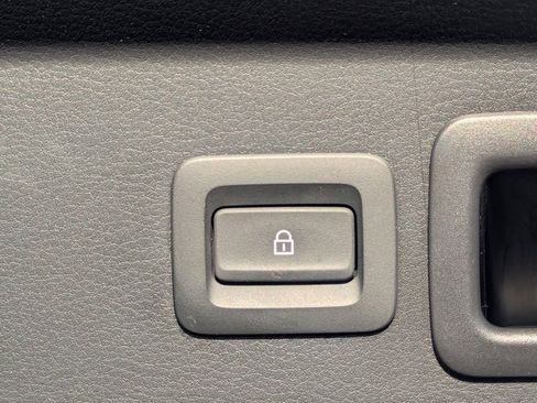 Used 2024 MAZDA CX-30 AWD 2.5 S w/ Select Sport Pkg image 31