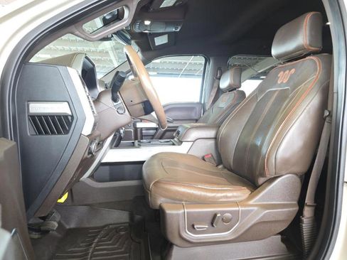Used 2017 Ford F250 King Ranch w/ Chrome Package image 7