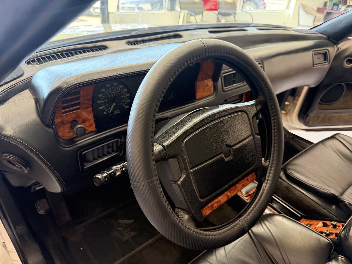 Used 1990 Chrysler TC by Maserati FWD image 13