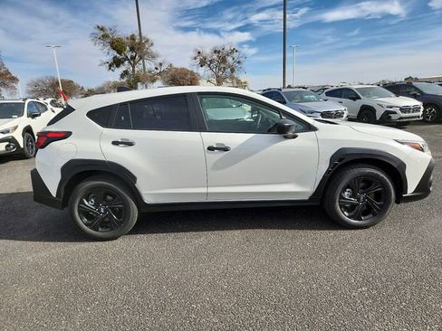 Certified 2025 Subaru Crosstrek 2.0i image 5