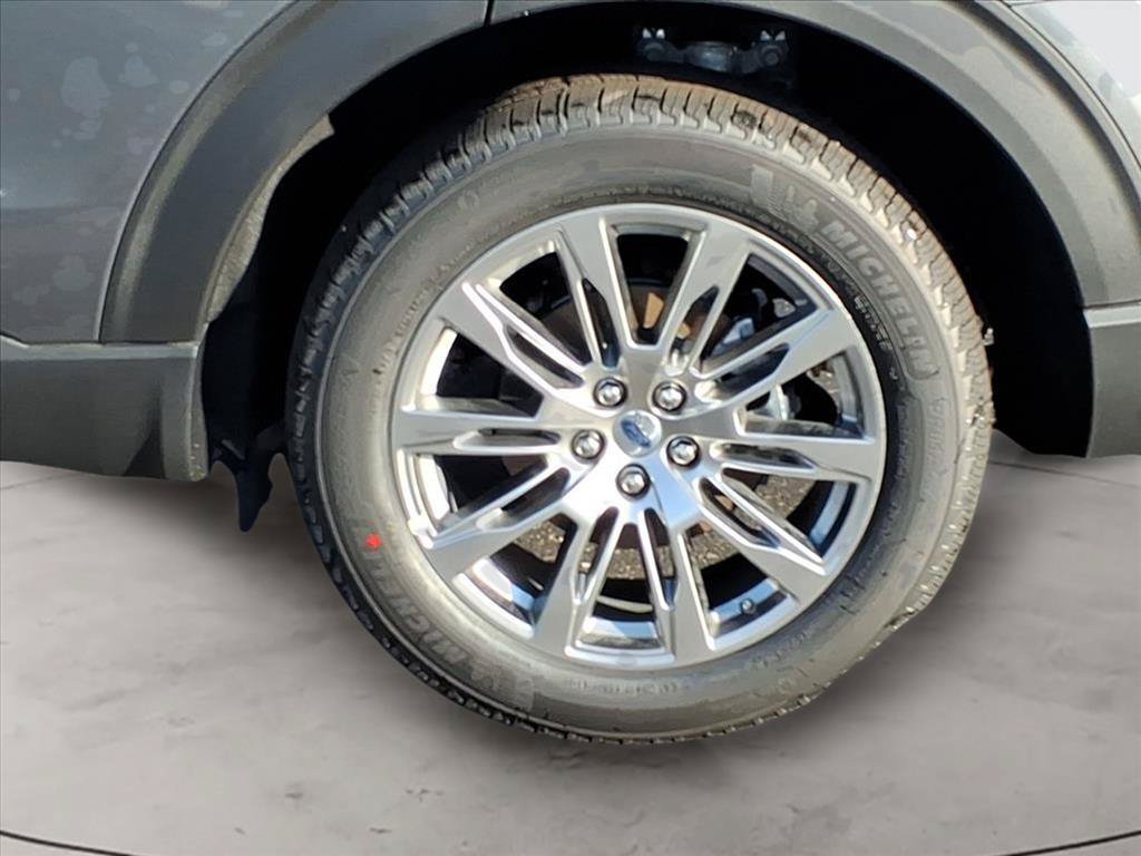 New 2026 Ford Explorer Active w/ Active Comfort Package AWD/4WD image 4